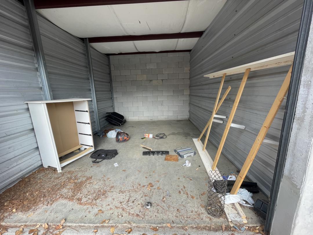 Storage Unit Auction in West Columbia, SC at UHaul Moving & Storage of W Columbia ends on 10th